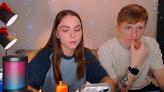 juliaanddima online show from 12-24-24, 09:22