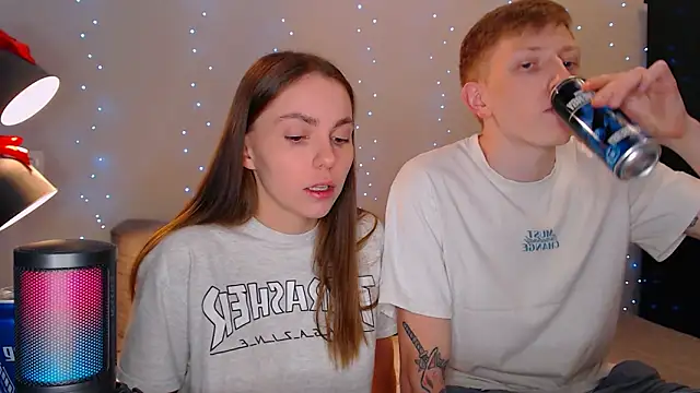 juliaanddima online show from 02-17-25, 09:30
