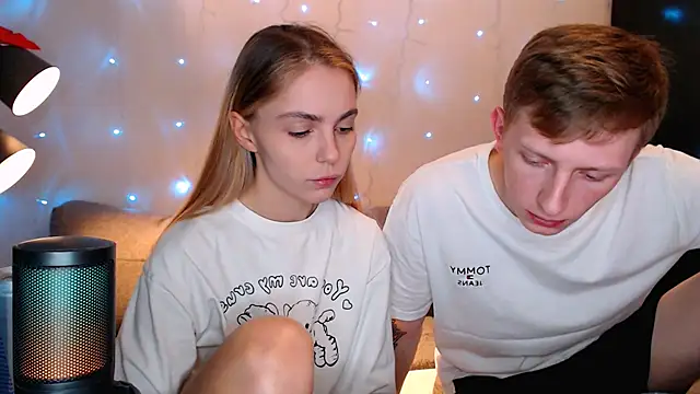 juliaanddima online show from 10-18-25, 10:21