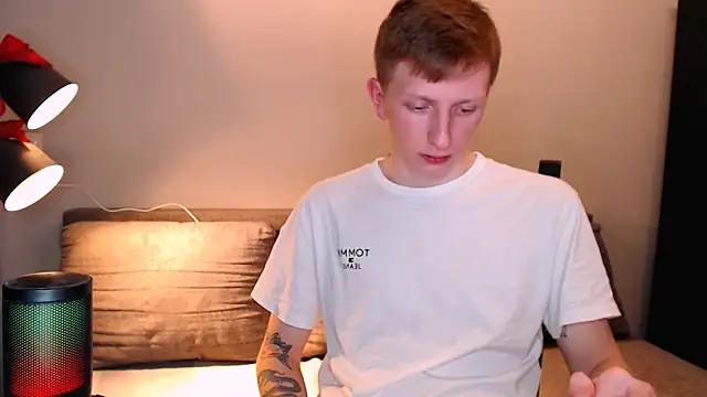 juliaanddima online show from 11-28-25, 09:28