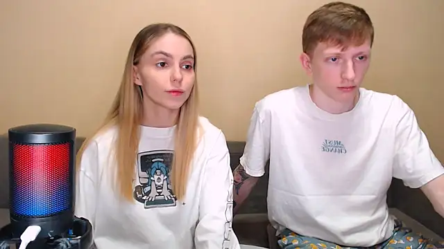 juliaanddima online show from 02-05-26, 09:25