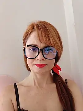 Snapshot of Meganlola chatting on 11-10-25, 04:17 Meganlola online show from 11-10-25, 04:17