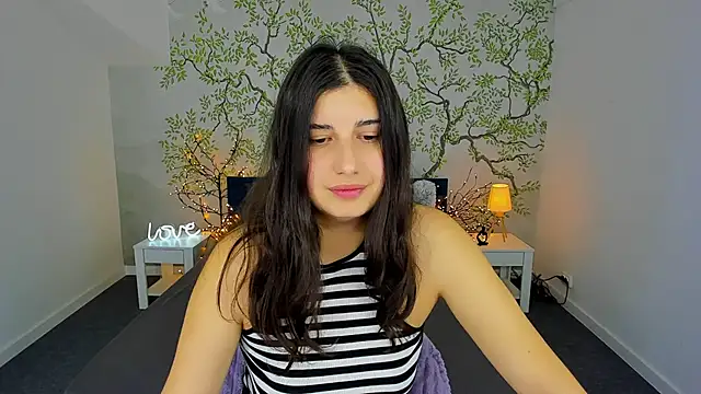 Linda EX online show from 01-14-25, 11:10