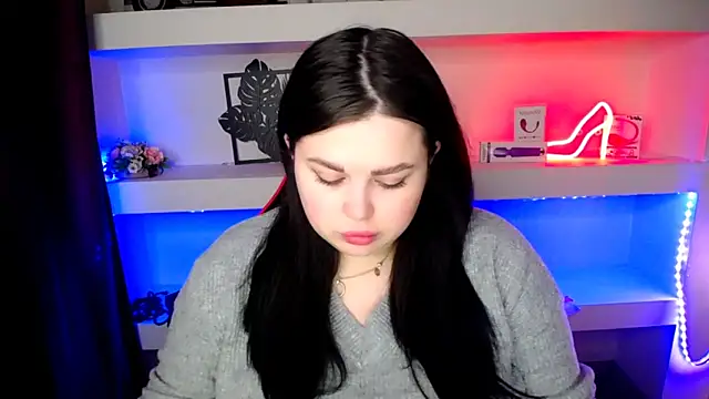 Emily Mo online show from 01-17-25, 06:36