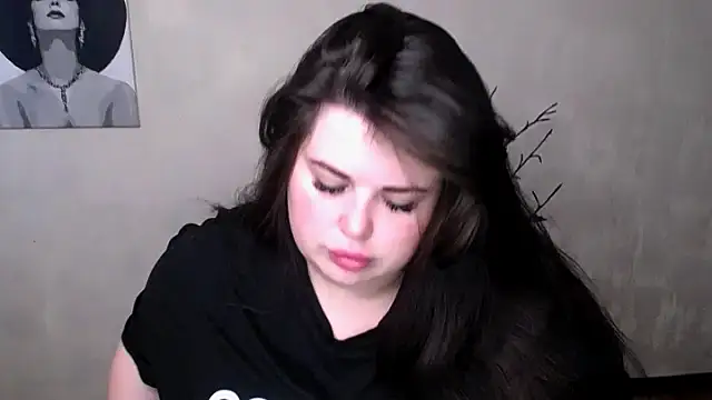 Emily Mo online show from 09-19-25, 05:09