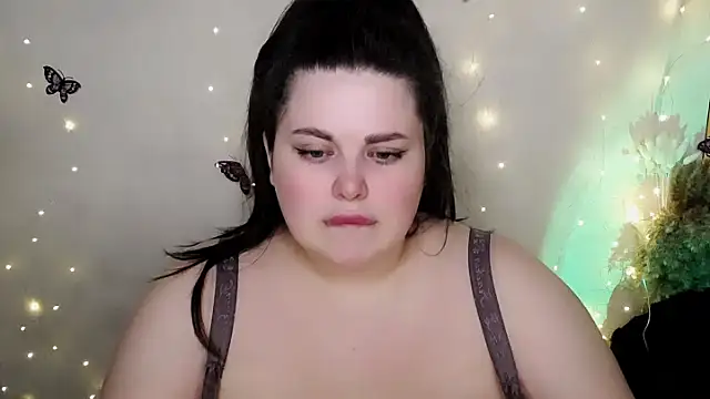 Emily Mo online show from 02-12-26, 10:43