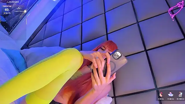 Snapshot of GeorginaCute_ chatting on 09-22-25, 12:40 GeorginaCute online show from 09-22-25, 12:40