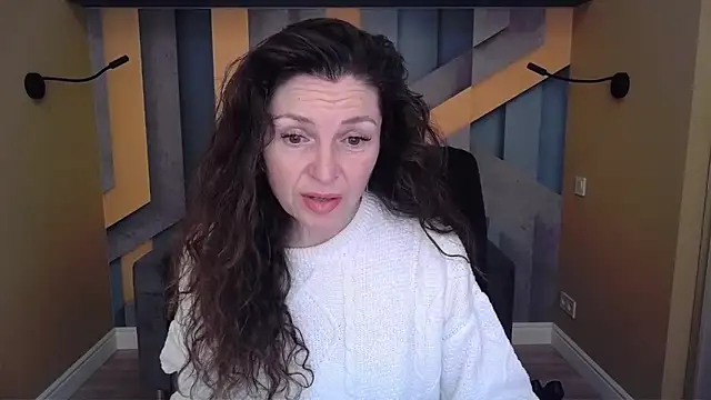 EllaLong online show from 01-07-26, 12:29