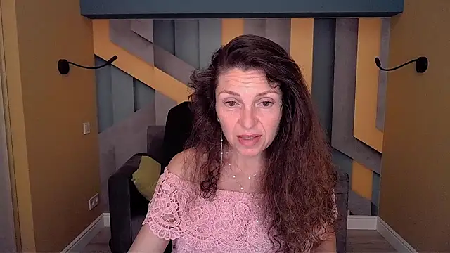 EllaLong online show from 06-26-26, 11:36