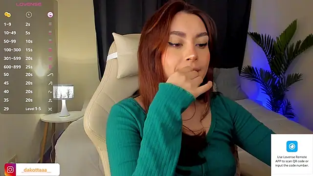 Snapshot of dakottaa_ chatting on 12-06-24, 10:19 dakottaa online show from 12-06-24, 10:19