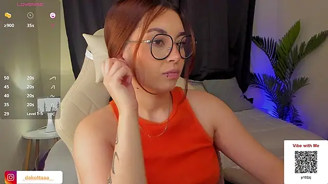 Snapshot of dakottaa_ chatting on 02-01-25, 03:19 dakottaa online show from 02-01-25, 03:19