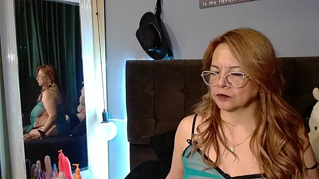 Snapshot of RubyWatson50 chatting on 02-13-25, 08:03 RubyWatson50 online show from 02-13-25, 08:03