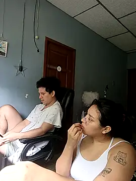 DanelyLopez online show from 05-11-26, 08:17