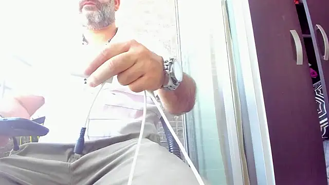 Snapshot of Maxi_TheBigDaddy chatting on 03-16-26, 12:42 Maxi TheBigDaddy online show from 03-16-26, 12:42