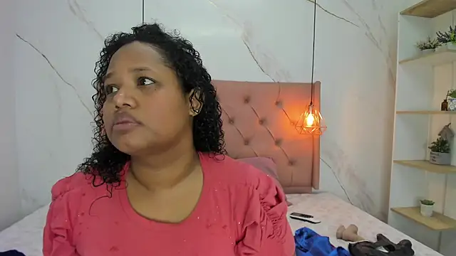 Belle Brunette online show from 05-12-26, 12:02