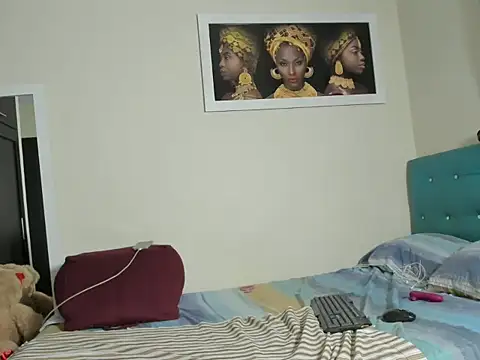 megan-hotxx online show from 12-22-25, 04:42