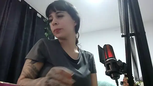 Snapshot of shy_katy_ chatting on 04-07-26, 08:04 shy katy online show from 04-07-26, 08:04