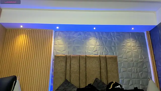 charlottewhitte online show from 09-27-25, 12:21