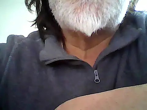Snapshot of xcimeru chatting on 04-09-26, 06:19 xcimeru online show from 04-09-26, 06:19
