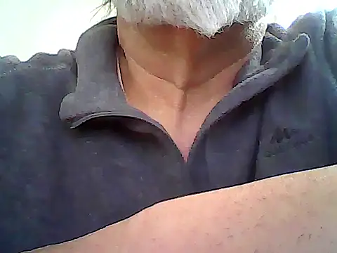 Snapshot of xcimeru chatting on 04-21-26, 06:20 xcimeru online show from 04-21-26, 06:20