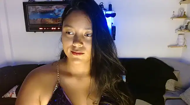 Chiara petterson online show from 03-01-25, 05:42