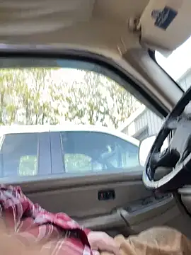 Snapshot of Themechanic420 chatting on 01-16-25, 07:20 Themechanic420 online show from 01-16-25, 07:20