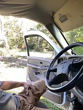 Snapshot of Themechanic420 chatting on 10-16-25, 03:24 Themechanic420 online show from 10-16-25, 03:24