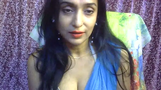 Snapshot of iam-moni2 chatting on 03-10-25, 12:37 iam-moni2 online show from 03-10-25, 12:37