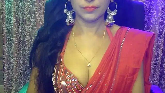 Snapshot of iam-moni2 chatting on 10-05-25, 03:43 iam-moni2 online show from 10-05-25, 03:43