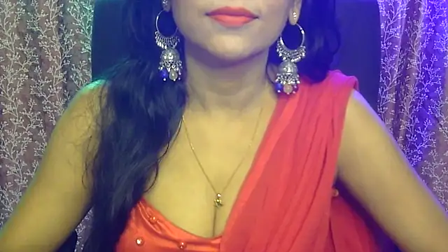 Snapshot of iam-moni2 chatting on 10-28-25, 05:37 iam-moni2 online show from 10-28-25, 05:37