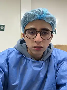 CamiRojas boy online show from 05-04-26, 06:15