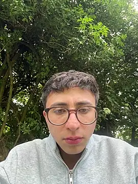 CamiRojas boy online show from 05-06-26, 06:35