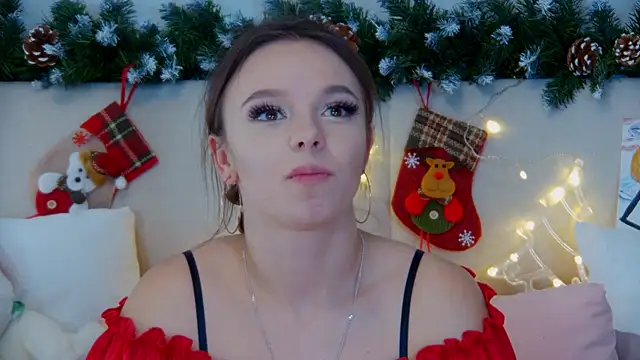 Snapshot of ElisabethDavis chatting on 12-23-24, 08:14 ElisabethDavis online show from 12-23-24, 08:14