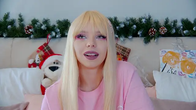 Snapshot of ElisabethDavis chatting on 12-25-24, 05:26 ElisabethDavis online show from 12-25-24, 05:26