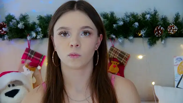 Snapshot of ElisabethDavis chatting on 01-05-25, 03:13 ElisabethDavis online show from 01-05-25, 03:13