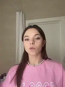 Snapshot of ElisabethDavis chatting on 01-24-25, 10:51 ElisabethDavis online show from 01-24-25, 10:51