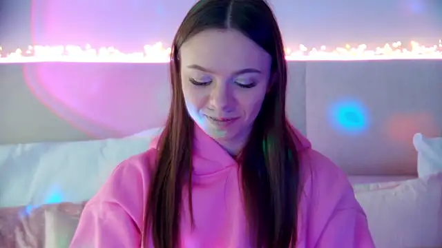 Snapshot of ElisabethDavis chatting on 01-29-25, 06:39 ElisabethDavis online show from 01-29-25, 06:39