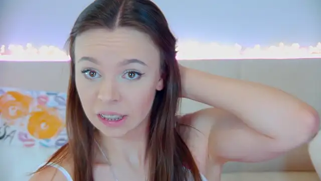 Snapshot of ElisabethDavis chatting on 02-25-25, 06:09 ElisabethDavis online show from 02-25-25, 06:09