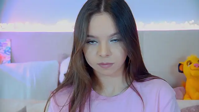 Snapshot of ElisabethDavis chatting on 03-06-25, 09:42 ElisabethDavis online show from 03-06-25, 09:42