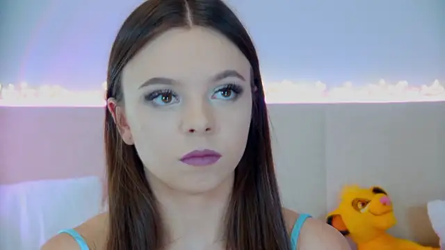 Snapshot of ElisabethDavis chatting on 03-09-25, 03:16 ElisabethDavis online show from 03-09-25, 03:16