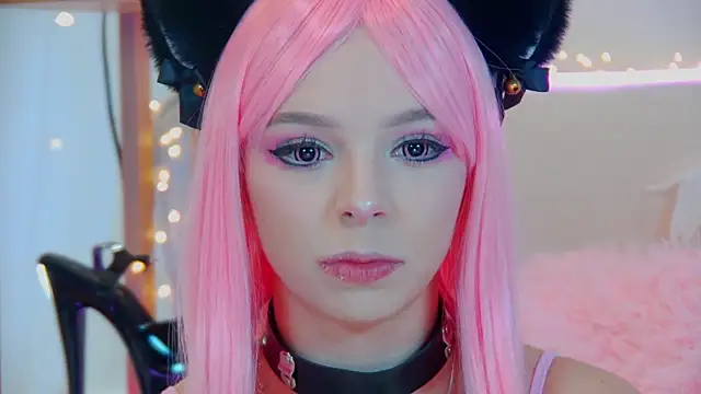 Snapshot of ElisabethDavis chatting on 09-20-25, 03:24 ElisabethDavis online show from 09-20-25, 03:24