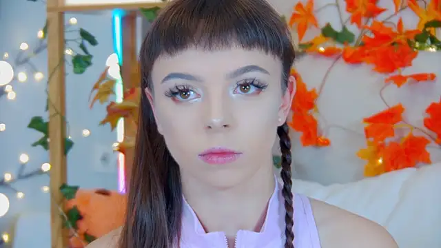 Snapshot of ElisabethDavis chatting on 10-06-25, 03:09 ElisabethDavis online show from 10-06-25, 03:09