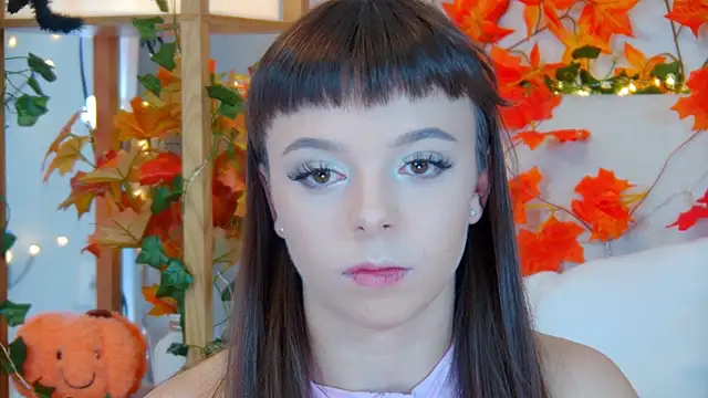 Snapshot of ElisabethDavis chatting on 10-08-25, 02:58 ElisabethDavis online show from 10-08-25, 02:58