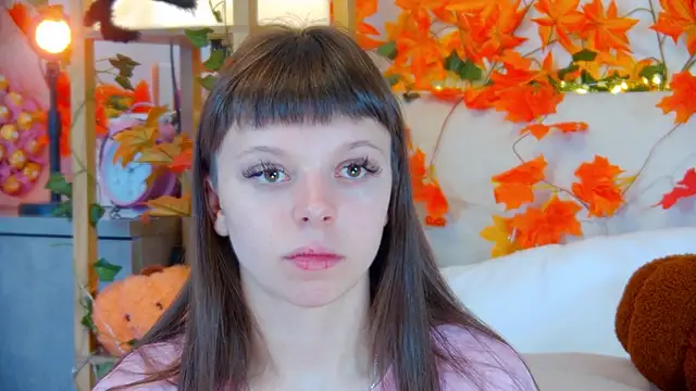 Snapshot of ElisabethDavis chatting on 10-15-25, 07:14 ElisabethDavis online show from 10-15-25, 07:14