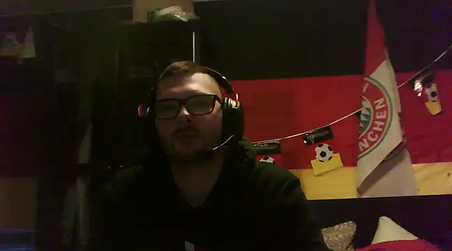 Die-geile-Sau online show from 02-10-25, 09:25