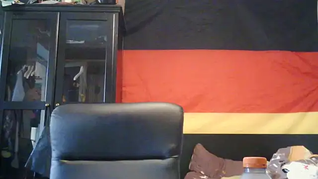 Die-geile-Sau online show from 06-21-26, 05:15