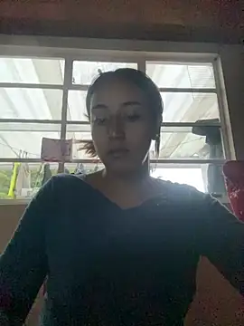 Vaiolet a online show from 12-18-24, 10:46