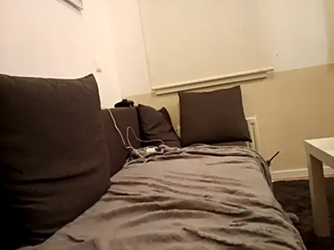 Ebinator666 online show from 02-04-25, 04:05