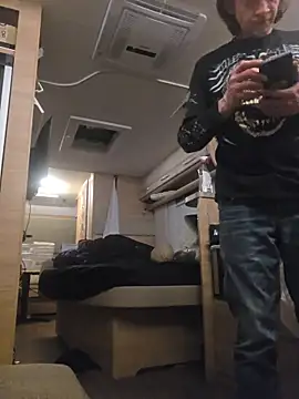 Ebinator666 online show from 05-12-26, 08:39