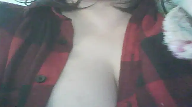 Snapshot of deluxpussy chatting on 01-02-25, 10:05 deluxpussy online show from 01-02-25, 10:05